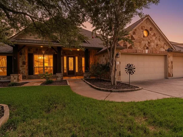 113 Courtland Cir Unit 12, Austin, TX 78737