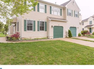 35 Park Dr, Mullica Hill, NJ 08062