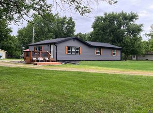 267 Main St, Osage City, KS 66523