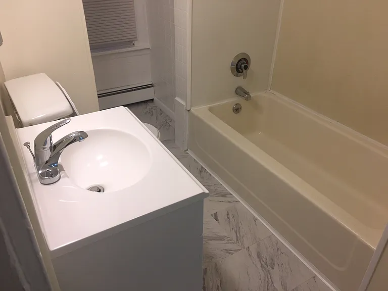 28 Cedar St #1 — Photo 28