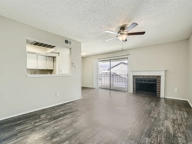 Rise Spring Pointe — Photo 109