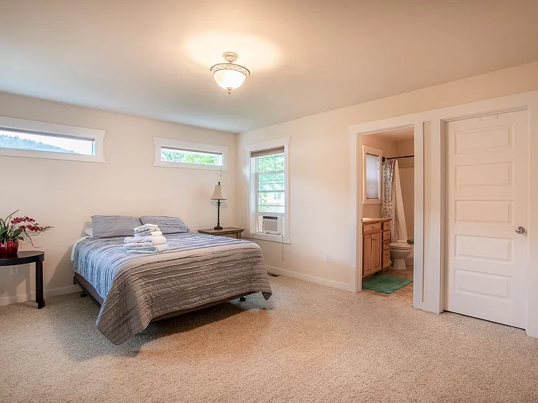 1900 Teal Dr — Photo 11