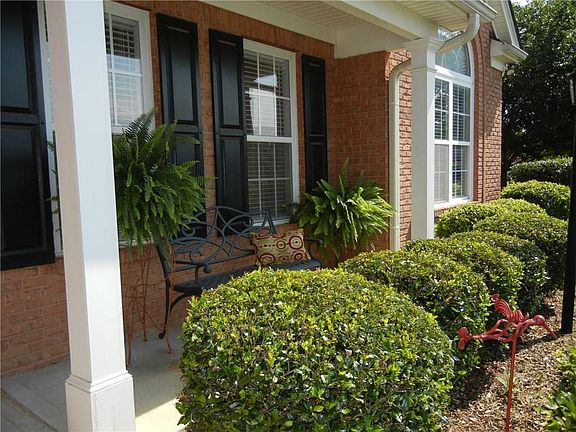 3rd image of 1189 Pecan Grove Pl