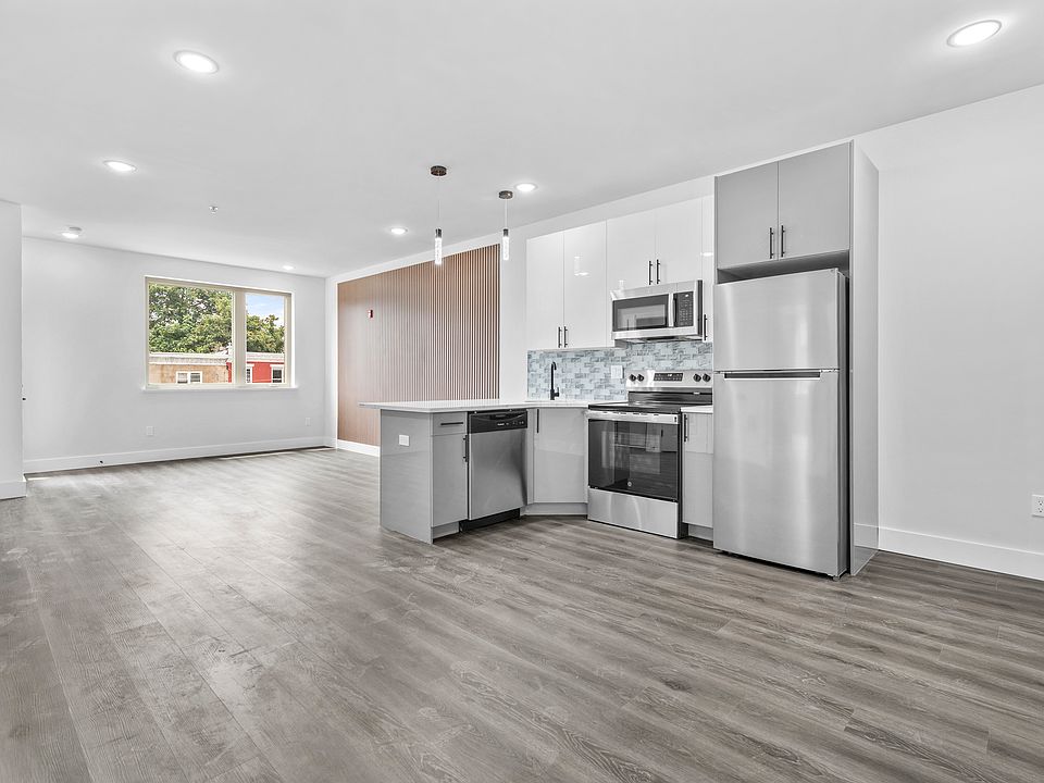 1st image of 1108 W Dauphin St #204