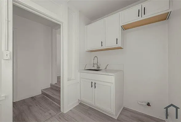 439 Lucas Ave #1 — Photo 2