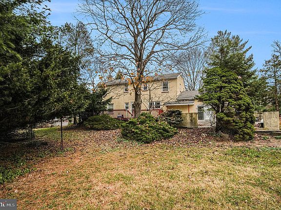 5th image of 1129 Dekalb Pike
