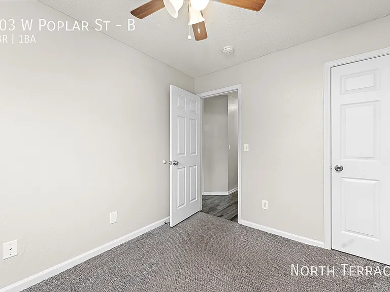 Poplar Place — Photo 30