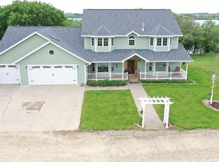 20015 Oak Hills Pl, Hendricks, MN 56136