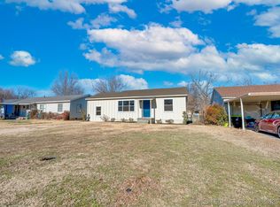 406 W 2nd St, Ada, OK 74820
