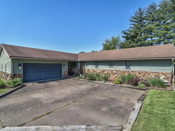 4432 N Iroquois Dr, Evansville, IN 47711