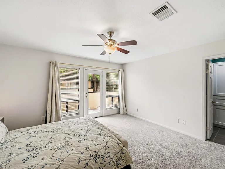 1116 Bering Dr #25 — Photo 27