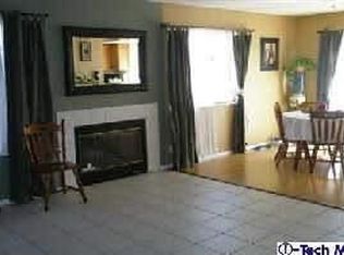 9756 Karmont Ave, South Gate, CA 90280