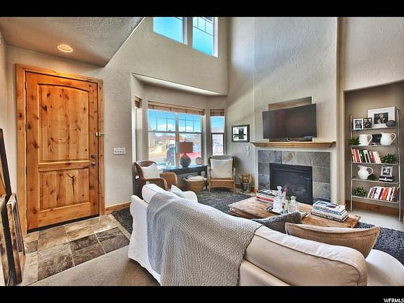4th image of 1579 W Redstone Ave #A-1