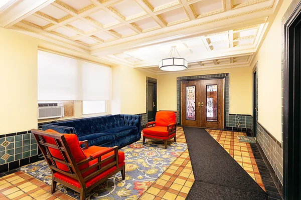 Sold by Compass | media 10