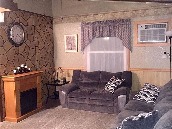 5th image of 60344 Missouri Ave