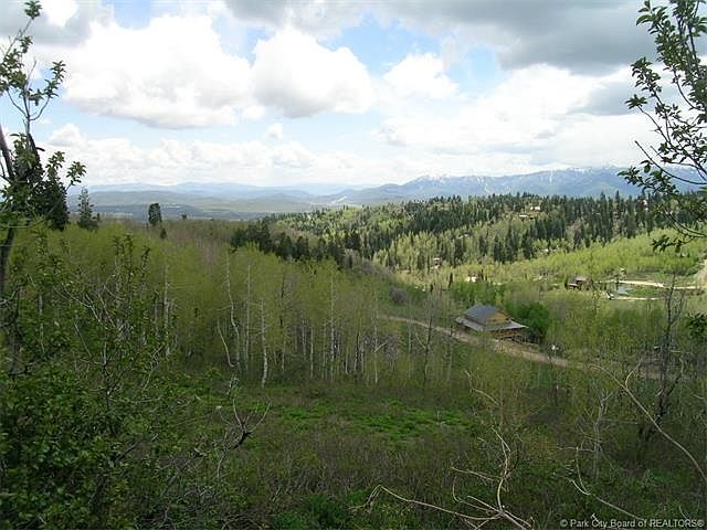1st image of 1912 W Arapaho Dr