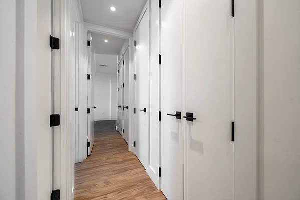 Rented by Joel Scharf, LREB | media 21