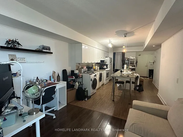 29 Singer Ct #703 — Photo 9