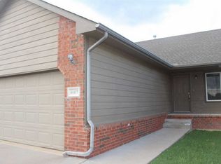 4607 N Ironwood Cir, Wichita, KS 67226