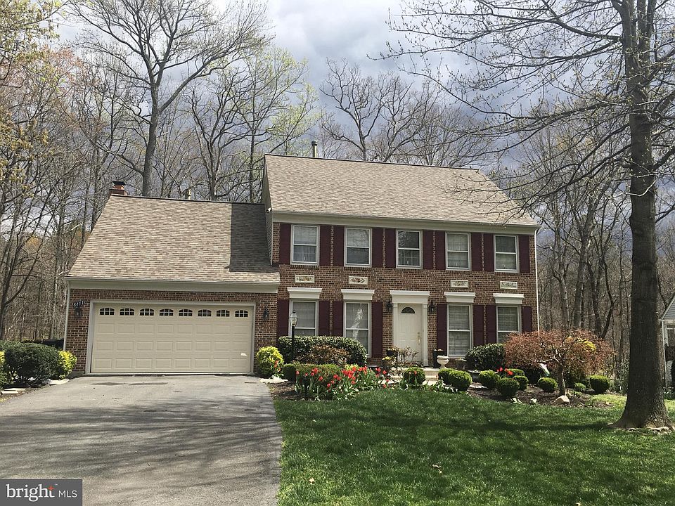 1st image of 8411 Lake Crest Ter