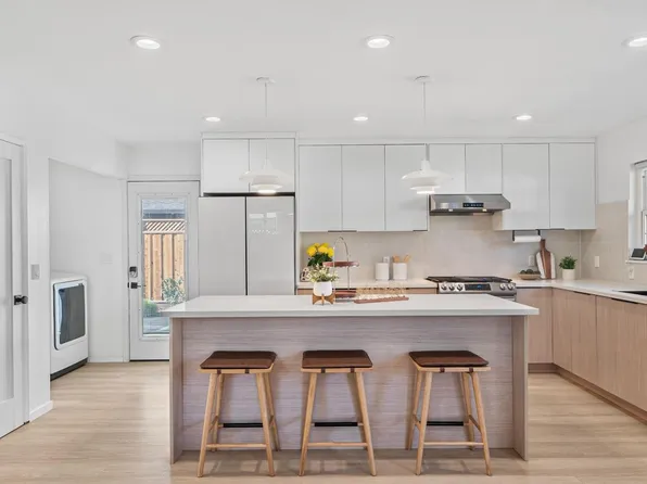 2742 El Sobrante St, Santa Clara, CA 95051