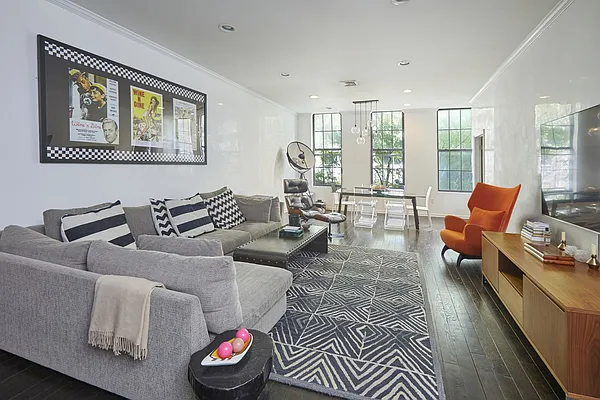 Rented by Brown Harris Stevens | media 9