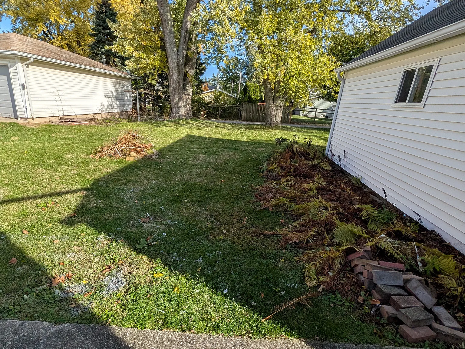 1 bed, 632 sqft, $1,400 — Photo 3