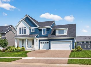 6360 Red Cedar Dr, Chaska, MN 55318