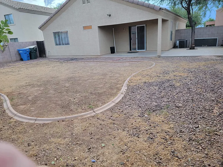 10531 W Papago St — Photo 10