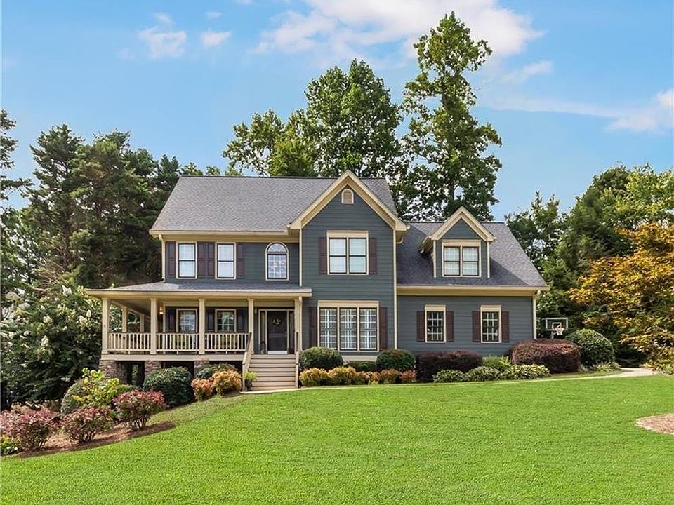 1st image of 615 Braidwood Dr NW