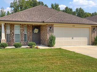 8728 Arendale Dr, Southaven, MS 38671