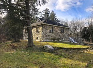 35 Dring Ln, Putnam Valley, NY 10579