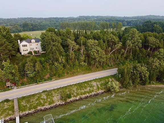 2nd image of 30 & 31 N Lake Leelanau Dr
