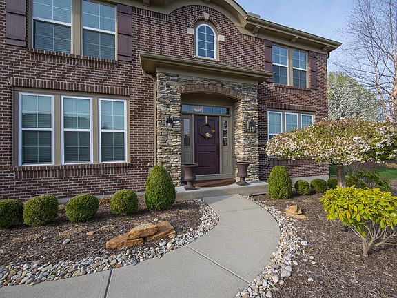 3rd image of 6813 Gray Wolf Dr