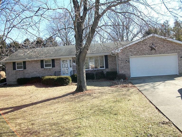 2nd image of 4244 Jennifer Dr