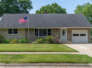 2707 Brighton Rd, Rockford, IL 61108