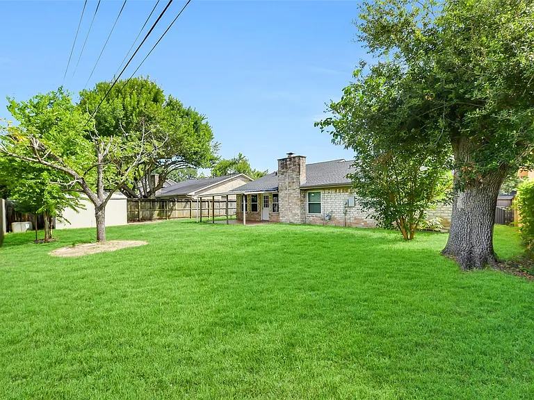 11110 Sagecountry Dr — Photo 28
