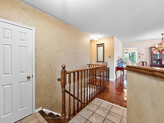 5th image of 45 Rosemarie Cres