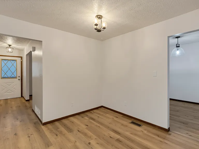 2847 Bannon Ct — Photo 14