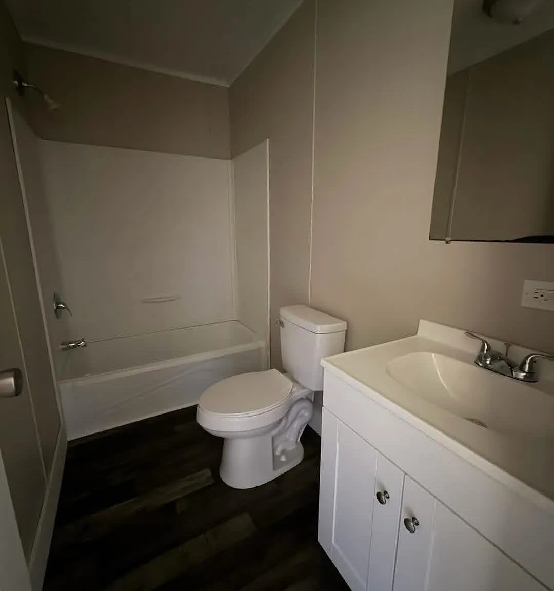 3 bed, 1152 sqft, $1,250 — Photo 2