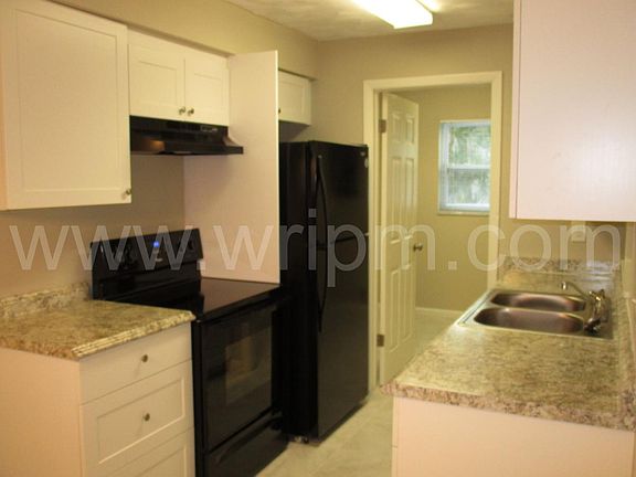5th image of 4812 West Dr
