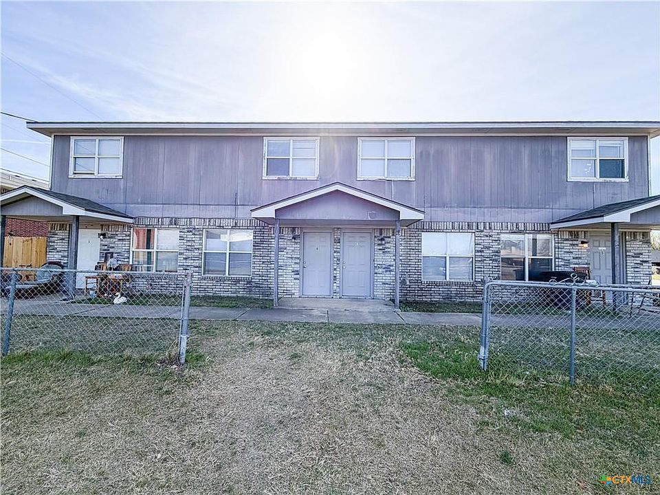 1st image of 4305 Shawn Dr #C