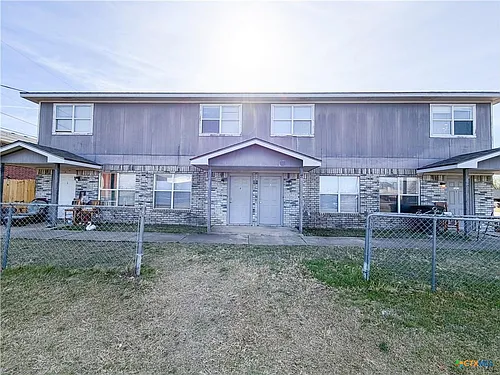 4305 Shawn Dr #C Photo 1