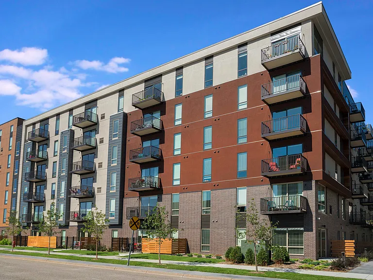 Indigo Apartments — Photo 28