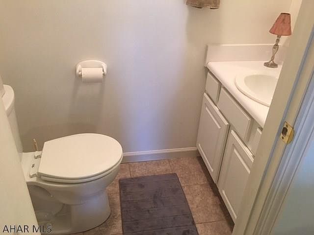 2nd image of 103 Sweet Cherry Ct