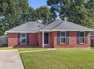 9612 Spring Meadow Dr, Mobile, AL 36695