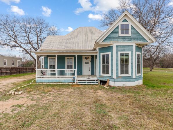 302 Avenue N, Marble Falls, TX 78654-0000