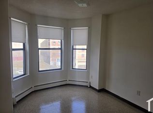 722 Dudley St APT 3, Dorchester, MA 02125