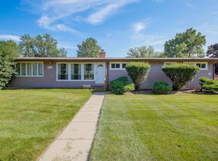 1639 Carol St, Downers Grove, IL 60515