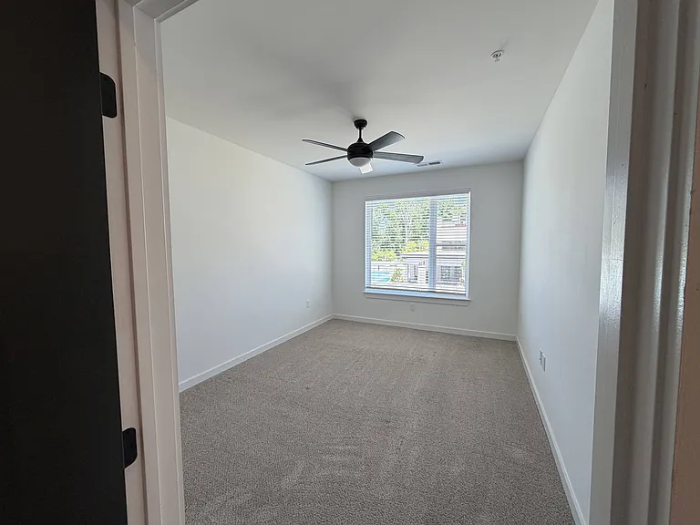 The Wren Apartments — Photo 180